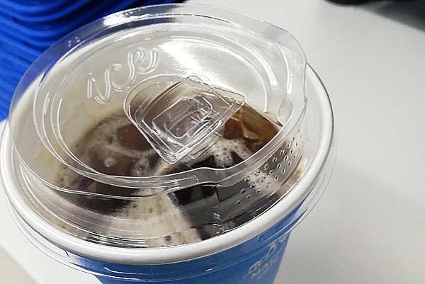 ストロー廃止