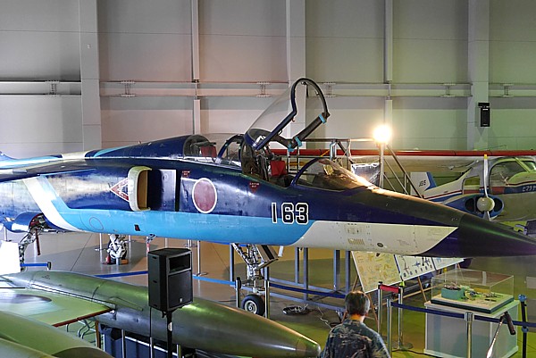 T-2練習機