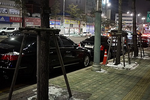 韓国の路上駐車
