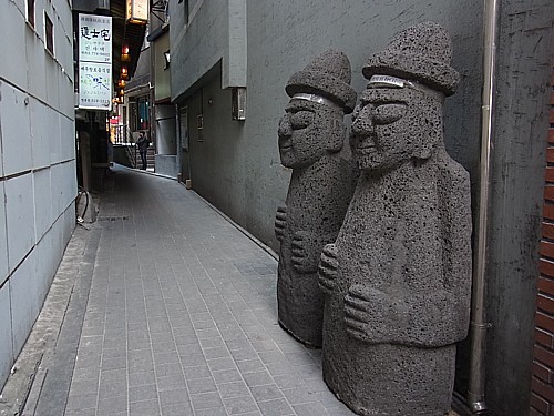 モアイ像？