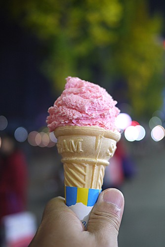 ソフトクリームはいびつ