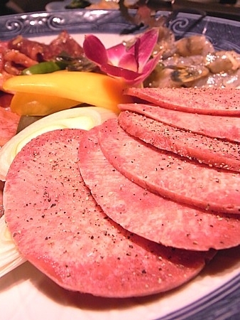 焼肉盛り合わせ