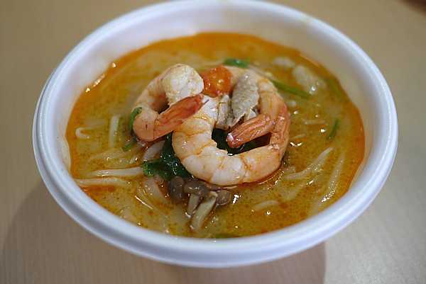 トムヤムクンラーメン