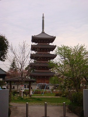 寺町の五重塔