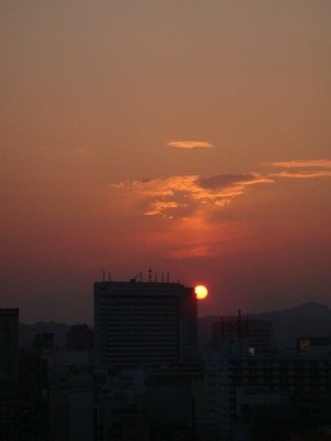 夕日　夕焼け　落陽
