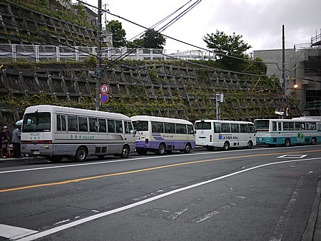 無料送迎バス